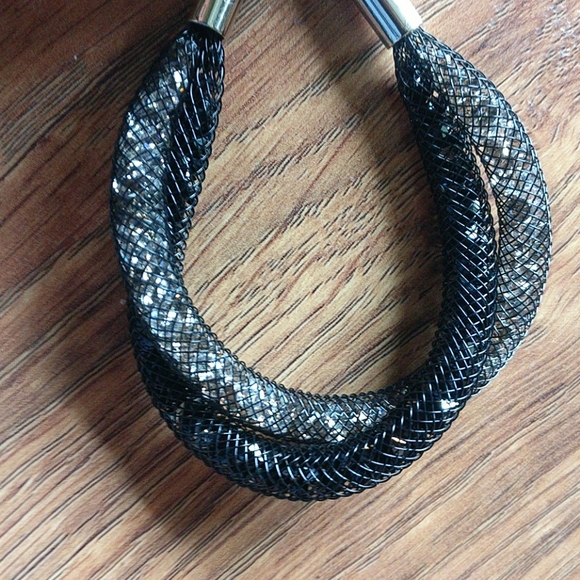 Swarovski - Stardust Twist Necklace - Picture 3 of 7